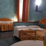 Hotel Athena