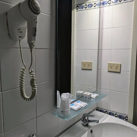 Athena Hotel