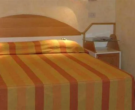 Hotel Athena Pisa
