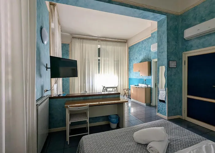 Athena Hotel 3*
