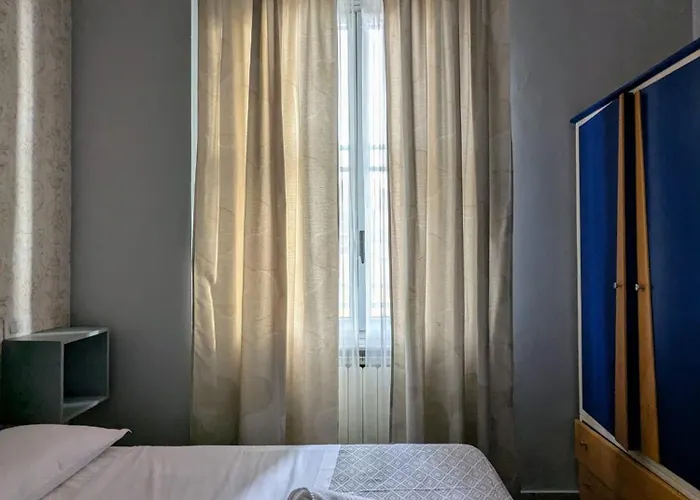 Athena Hotel