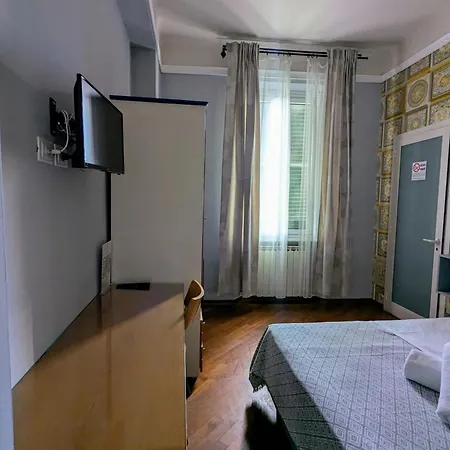 Hotel Athena Pisa